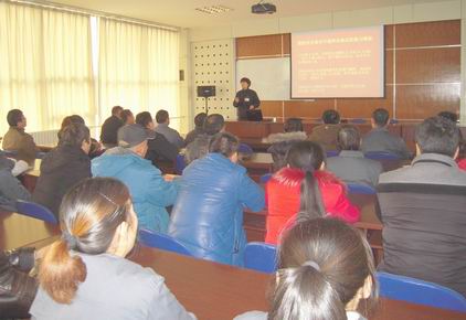 山東宏康機(jī)床消防安全講座.jpg 山東宏康機(jī)床消防安全講座.jpg