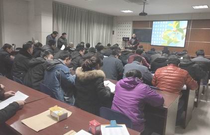 山東宏康機(jī)床:電焊工培訓(xùn)20190123.jpg 山東宏康機(jī)床:電焊工培訓(xùn)20190123.jpg